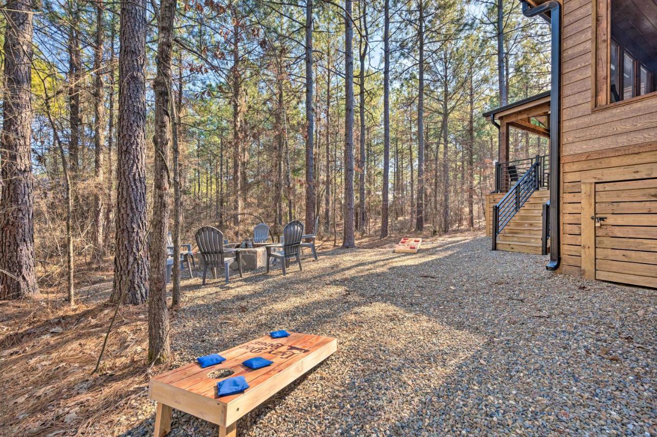 Broken Bow Lazy Dog Lodge With Hot Tub, Pool Table المظهر الخارجي الصورة